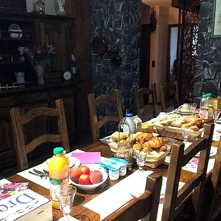 Demeure D'hotes Les Irisynes Bed & Breakfast Viviers-du-Lac